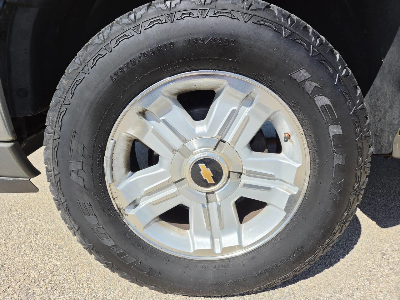 Used 2005 Chevrolet Avalanche Z71 w/ Preferred Equipment Group image 14