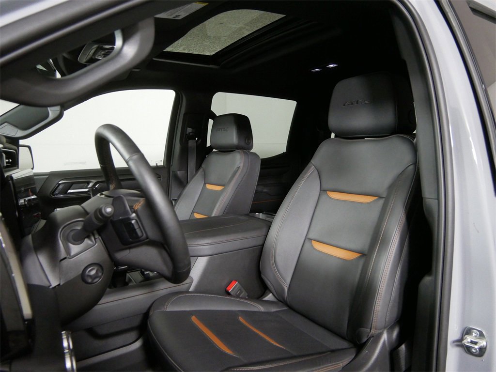Used 2025 GMC Sierra 1500 AT4 w/ AT4 Preferred Package image 11