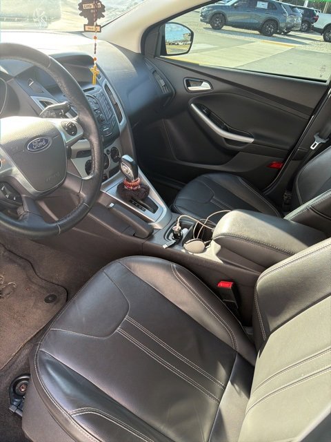 Used 2014 Ford Focus SE w/ Equipment Group 201A image 4