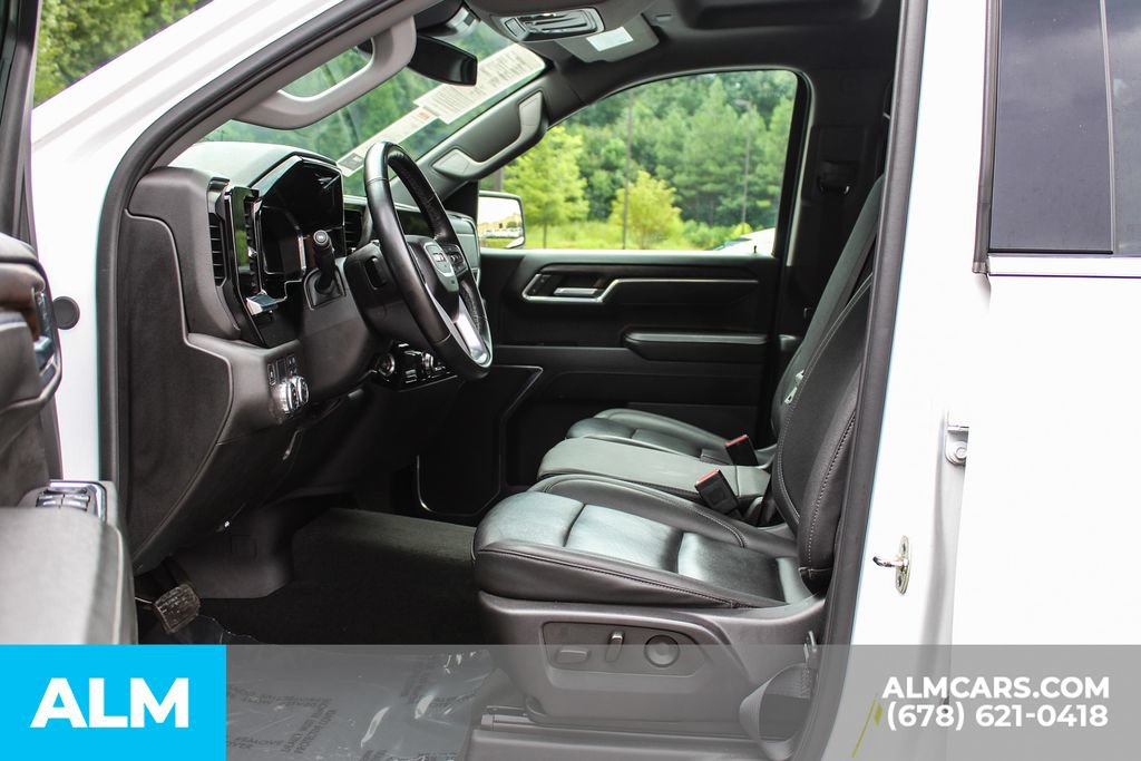 Used 2025 GMC Sierra 1500 SLT RWD image 16