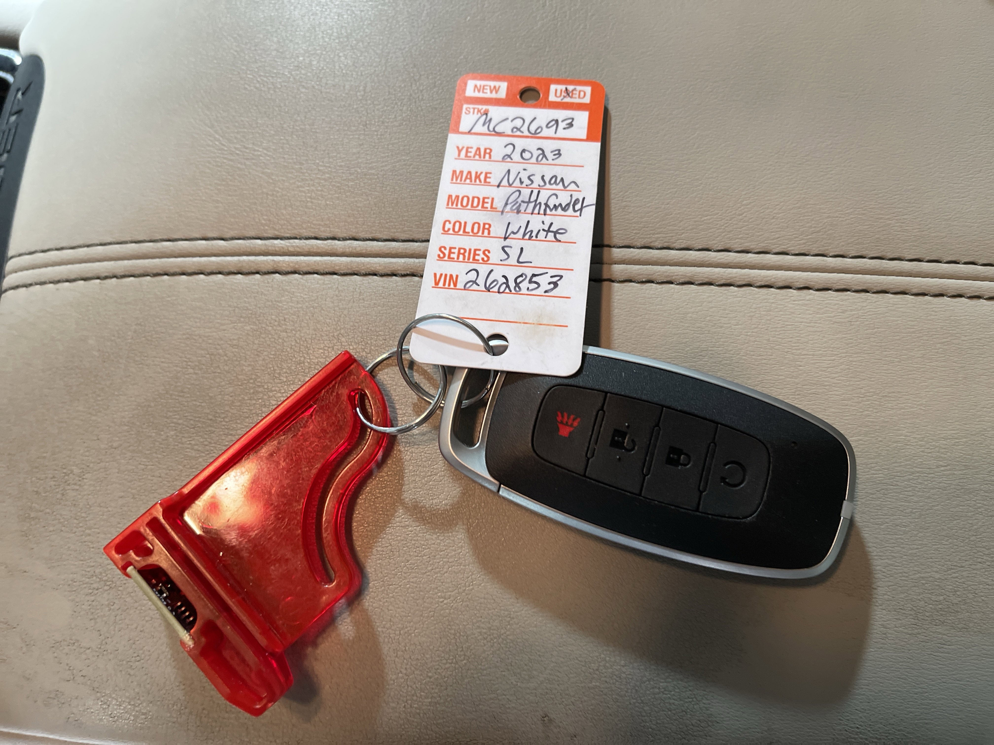 Used 2023 Nissan Pathfinder SL image 27