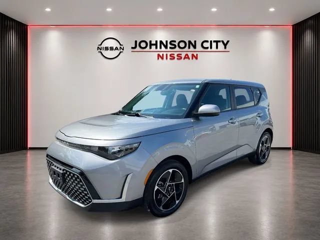 Used 2025 Kia Soul EX FWD image 8