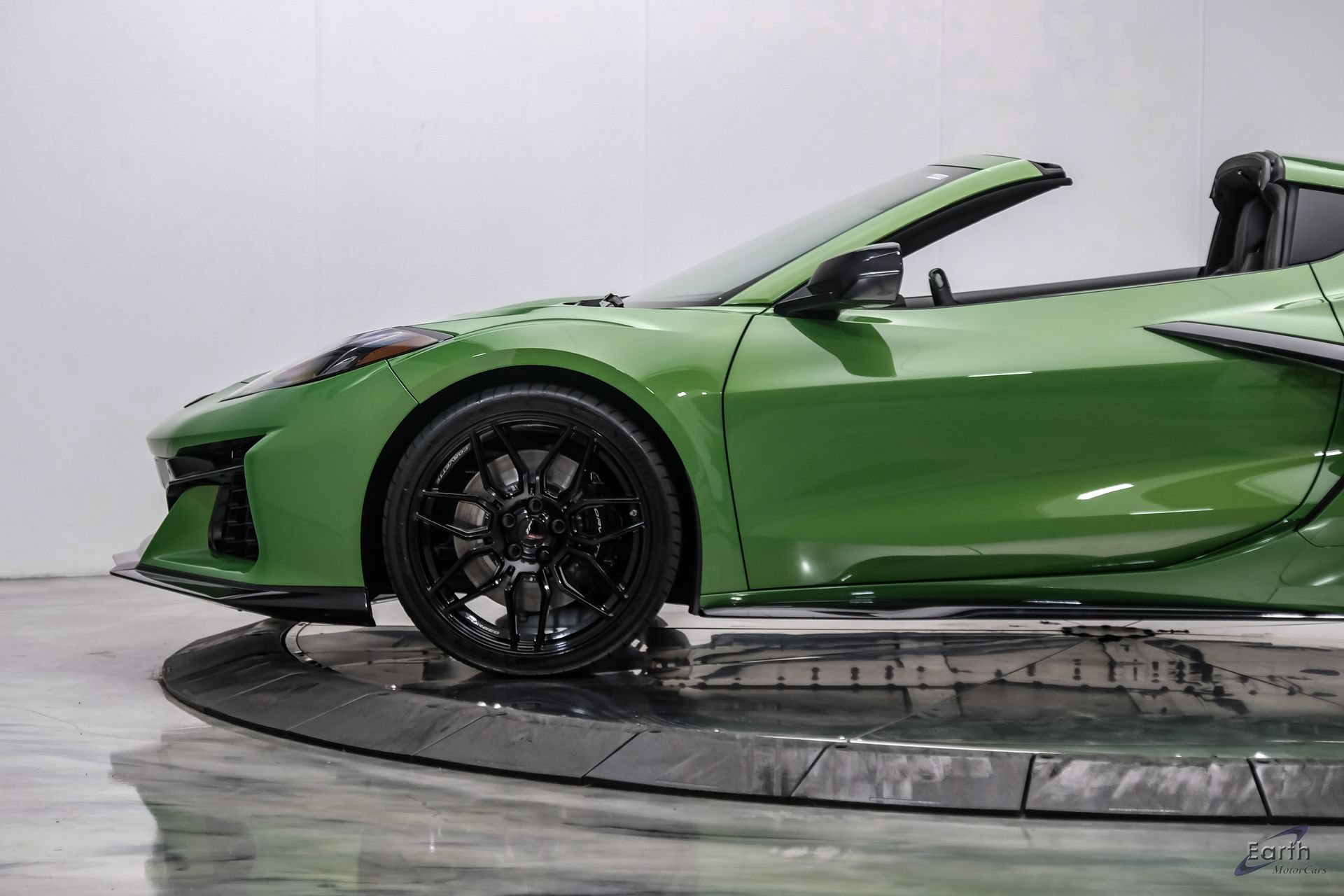 Used 2026 Chevrolet Corvette Z06 RWD image 11