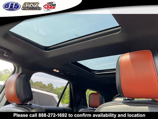 Used 2019 Ford Explorer XLT w/ Equipment Group 202A AWD/4WD image 11