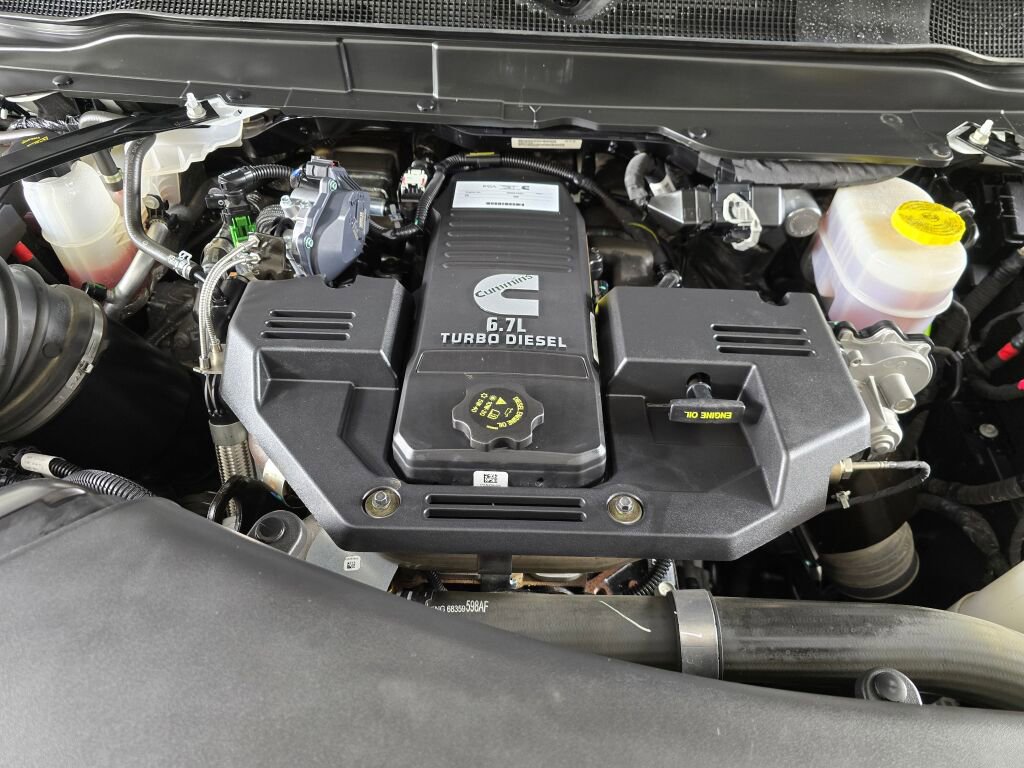 Used 2024 RAM 3500 Big Horn image 7