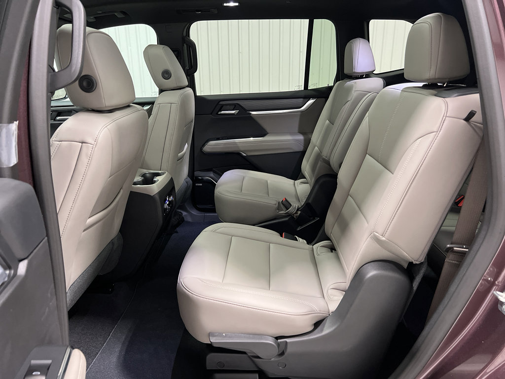 New 2026 GMC Acadia Elevation w/ Elevation Premium Package image 25