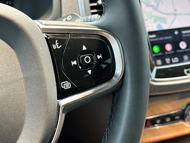 Certified 2023 Volvo XC90 B6 Core w/ Climate Package AWD/4WD image 28