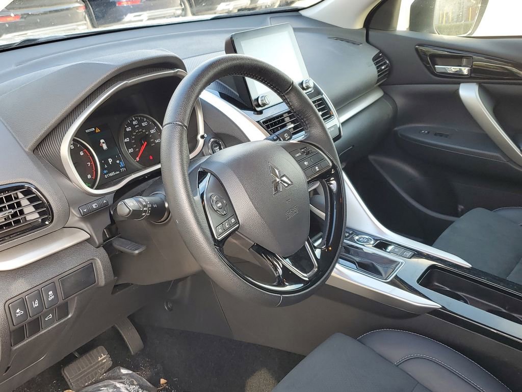 Used 2025 Mitsubishi Eclipse Cross SE AWD/4WD image 14