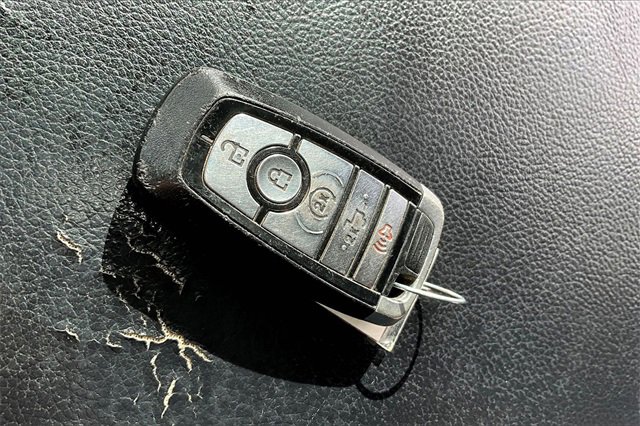 Used 2017 Ford F250 Lariat w/ Lariat Ultimate Package image 10