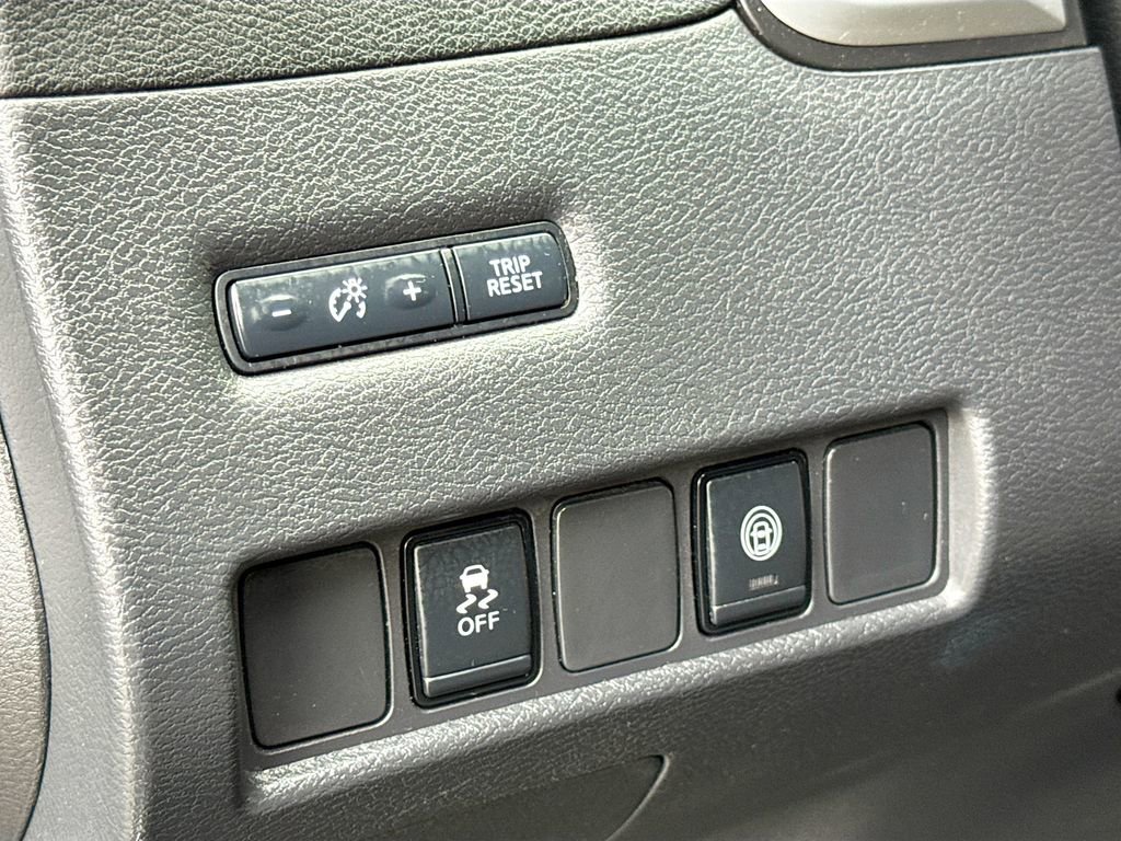 Used 2023 Nissan Murano S image 24