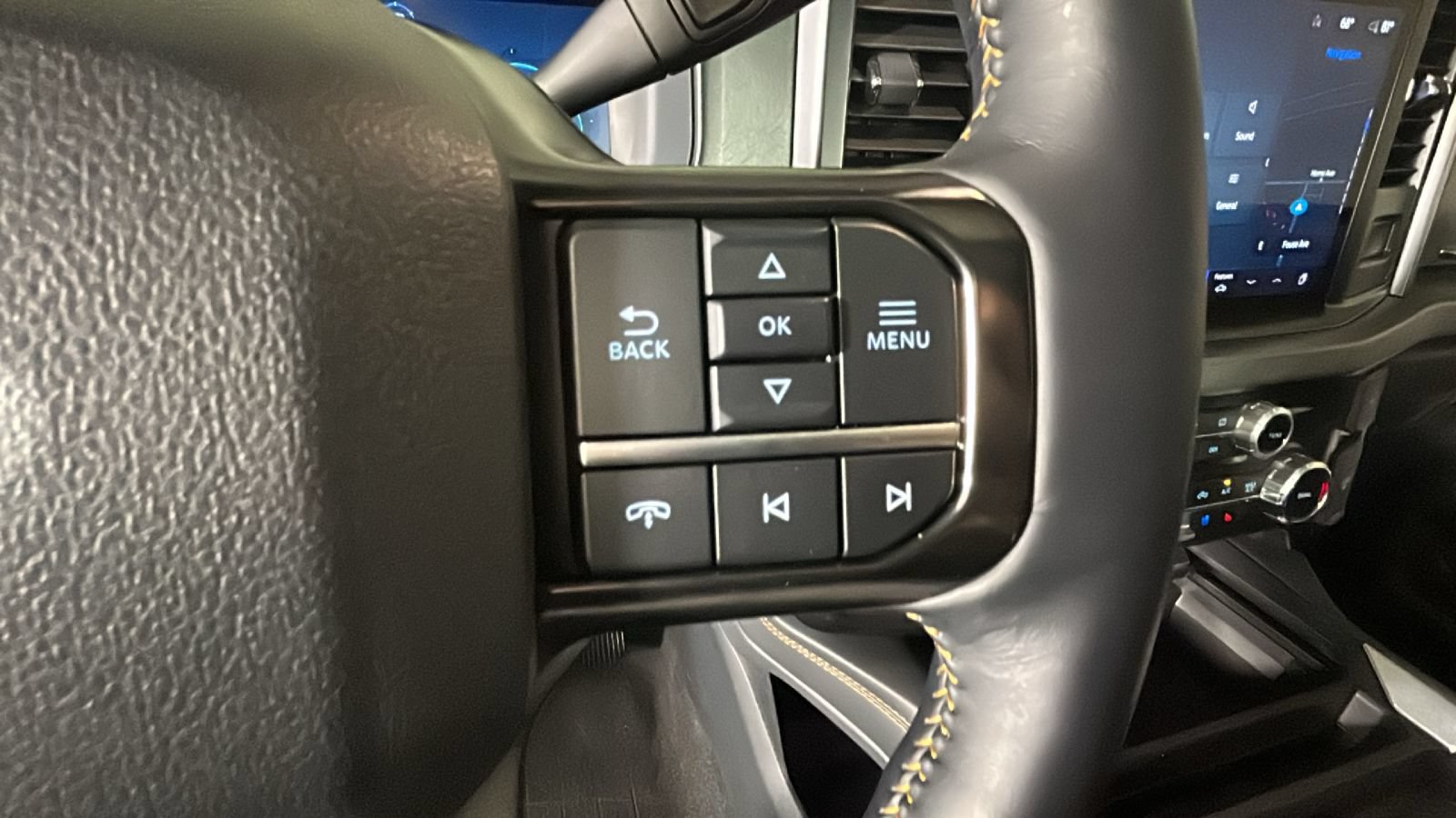 Used 2024 Ford F250 Platinum AWD/4WD image 20