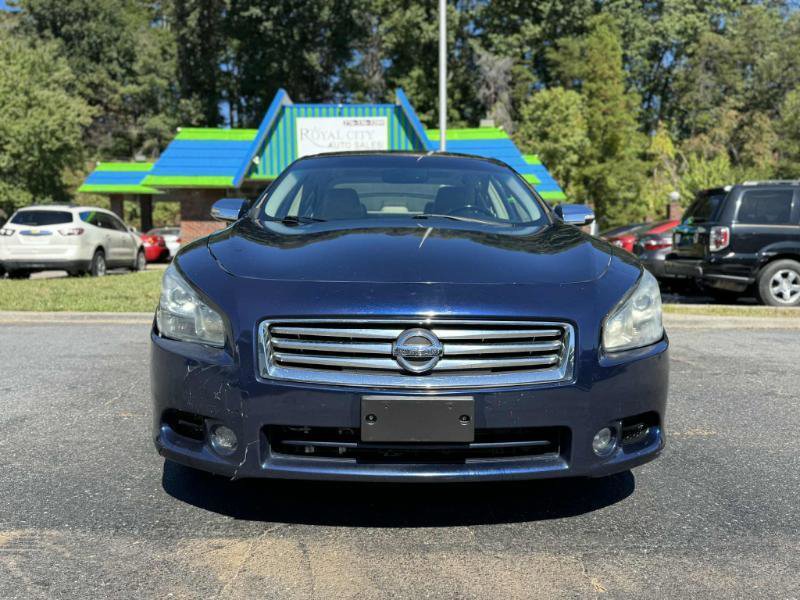 Used 2014 Nissan Maxima 3.5 SV w/ Premium Package FWD image 2