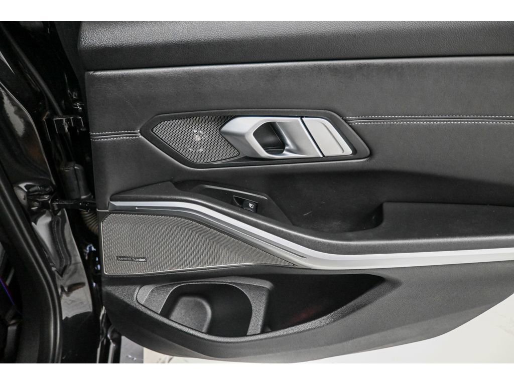 Used 2021 BMW M3 Competition w/ Executive Package image 18