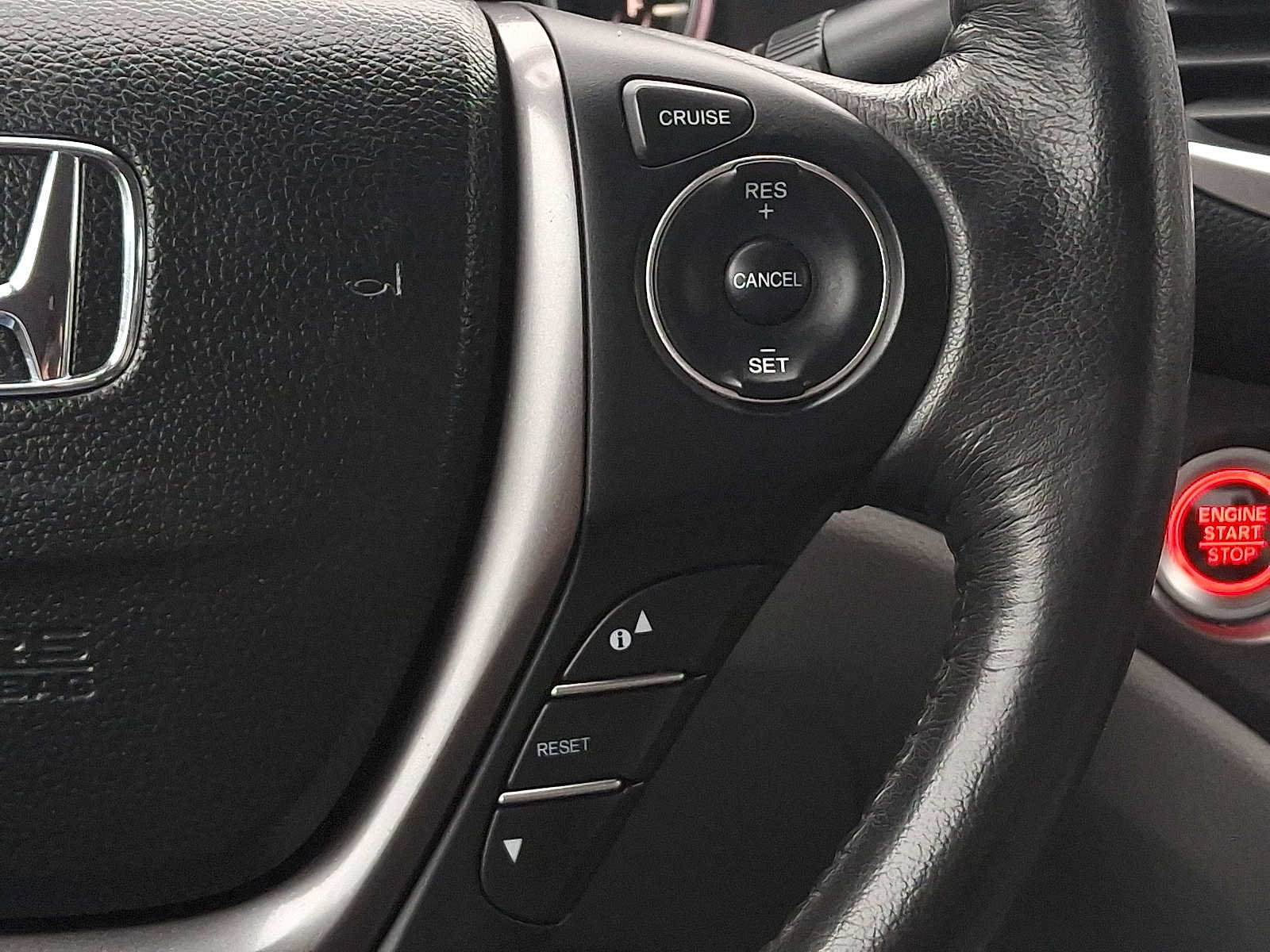 Used 2018 Honda Ridgeline RTL-T image 22