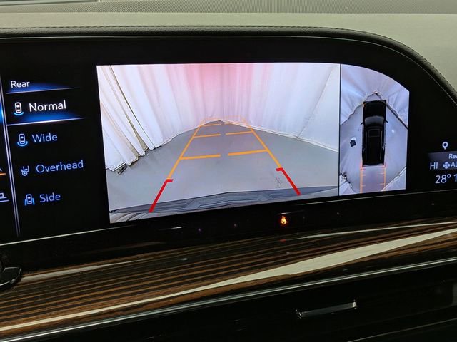 Certified 2024 Cadillac Escalade Premium Luxury image 16