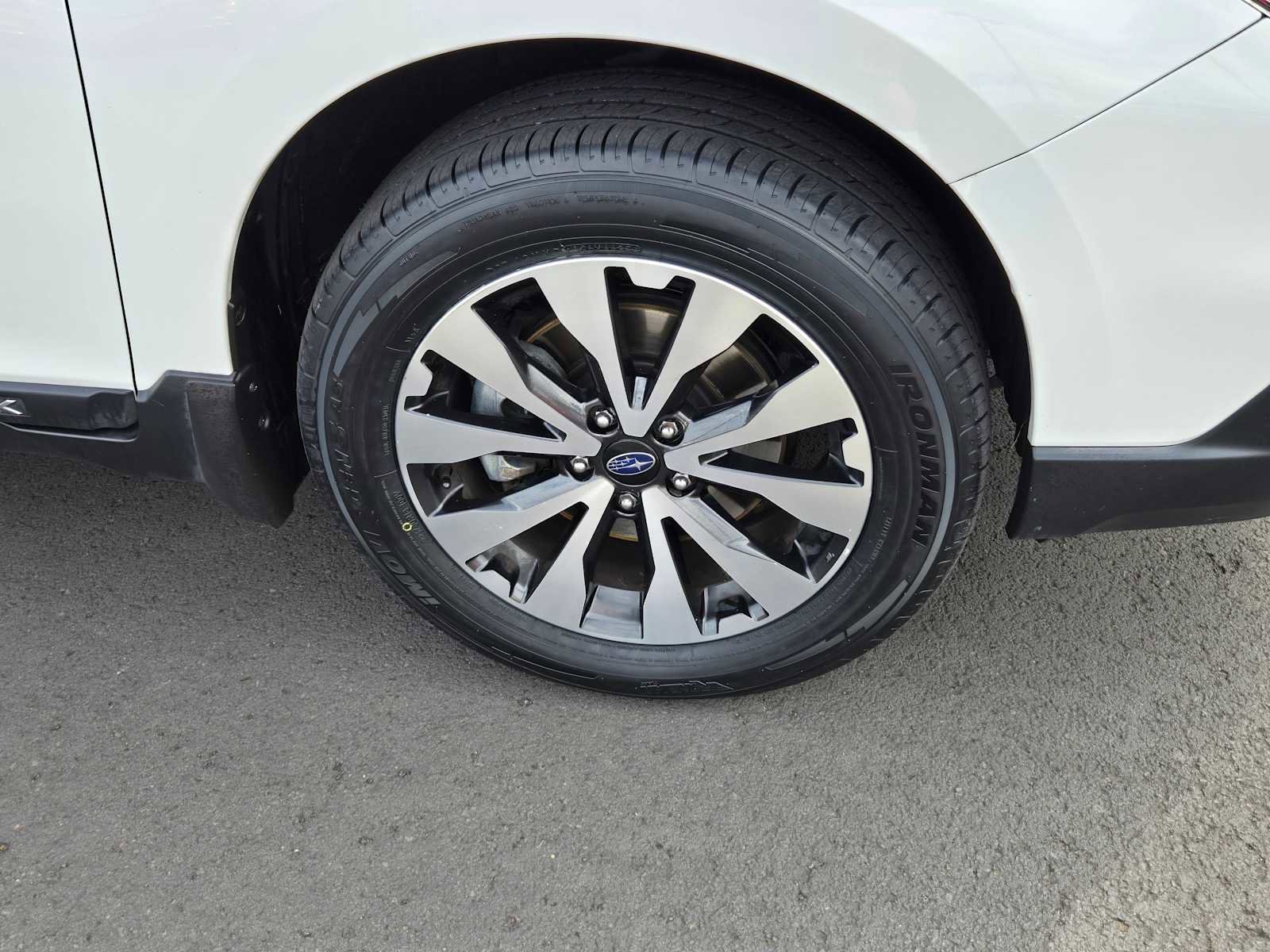 Used 2016 Subaru Outback 2.5i Limited w/ Popular Package #4 AWD/4WD image 9