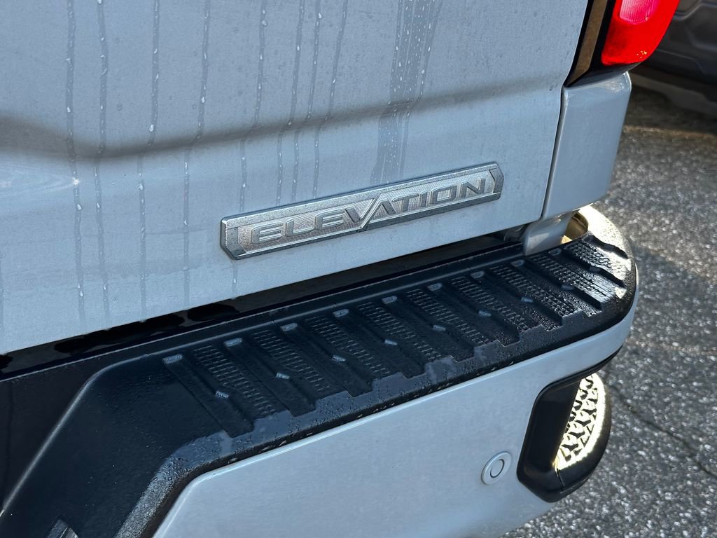 Used 2024 GMC Sierra 1500 Elevation w/ Elevation Premium Package image 15