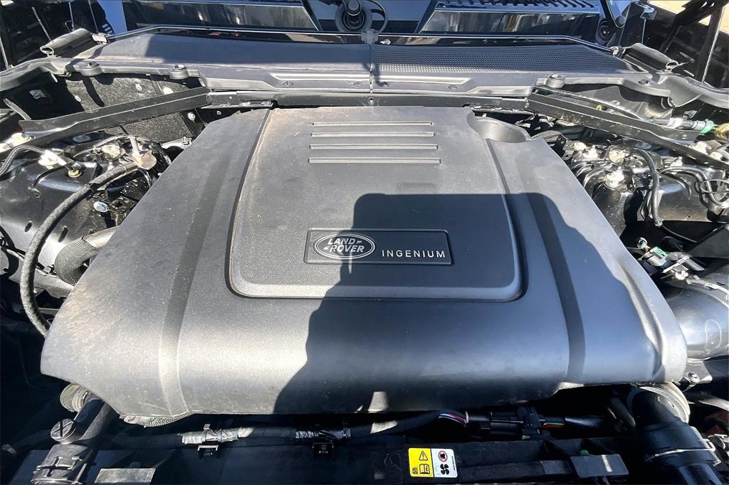 Certified 2025 Land Rover Defender 110 S image 9