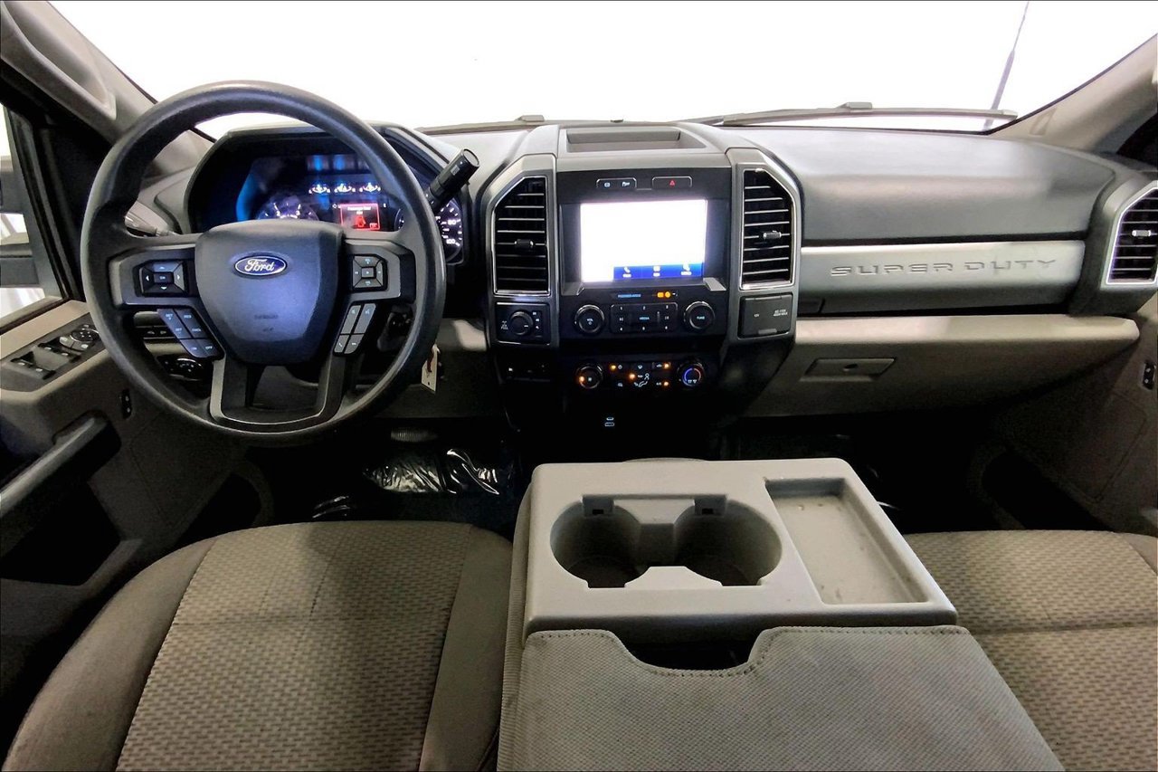Used 2022 Ford F250 XLT w/ XLT Value Package AWD/4WD image 15