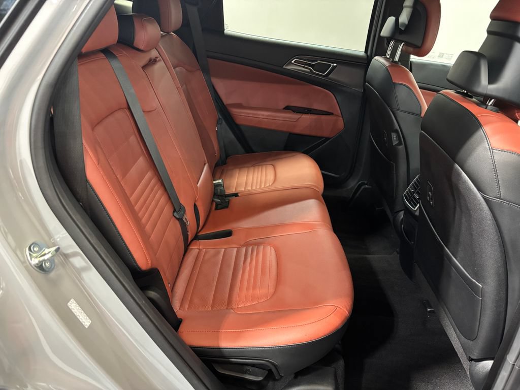 Used 2025 Kia Sportage SX FWD image 32