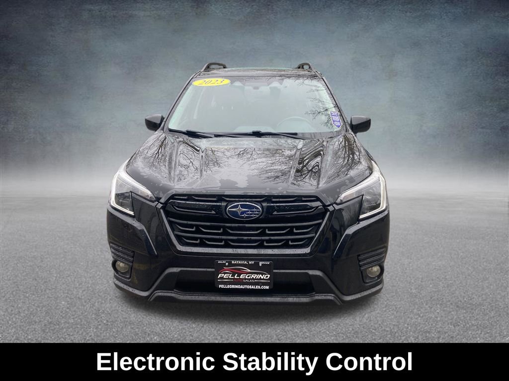 Used 2023 Subaru Forester Premium AWD/4WD image 10