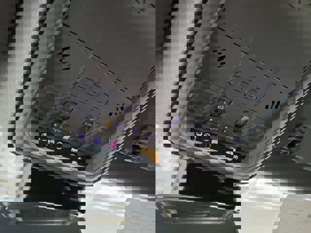 Certified 2023 Cadillac XT4 Premium Luxury w/ Driver Assist Package image 24