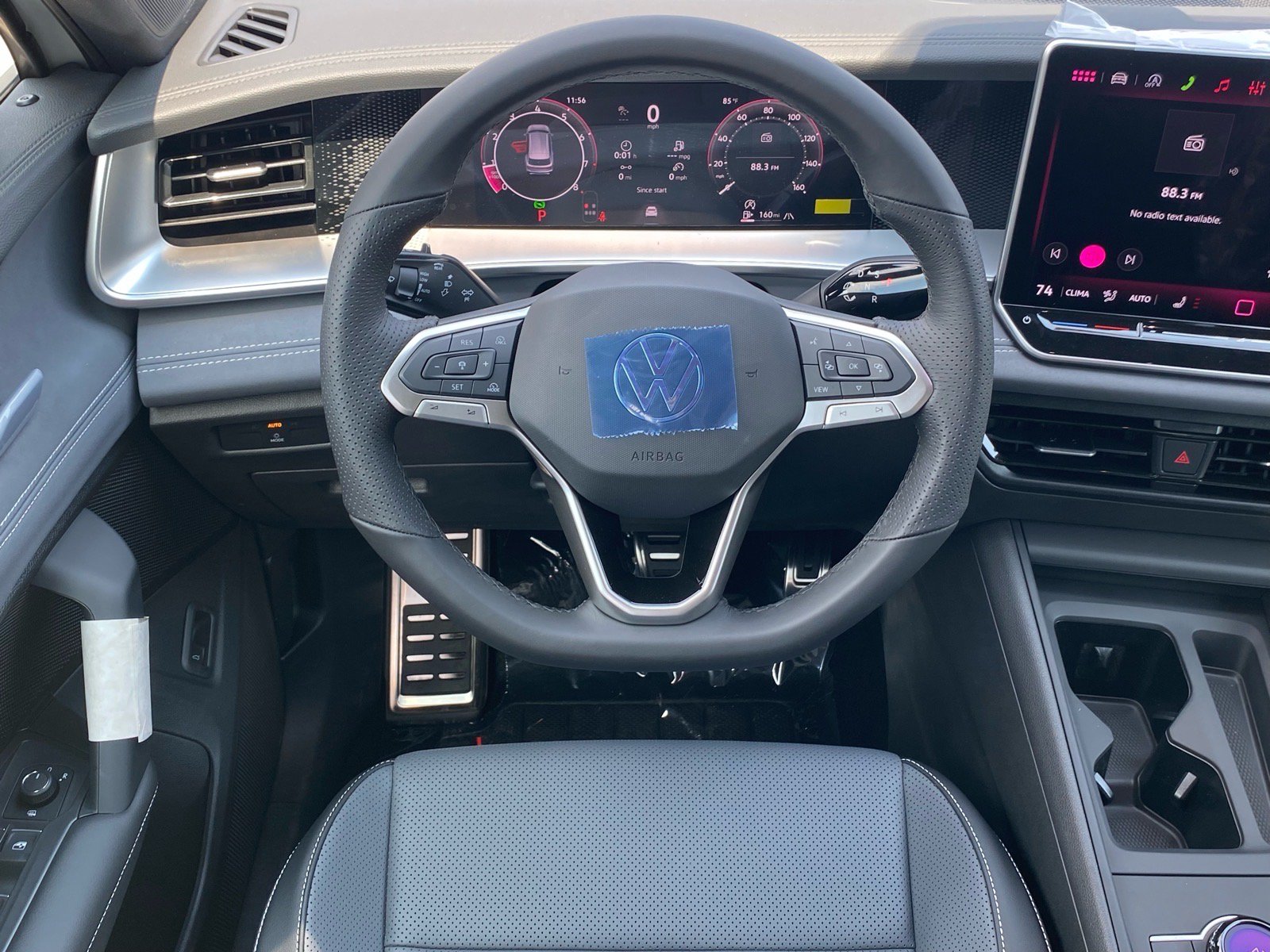 New 2026 Volkswagen Tiguan SE R-Line AWD/4WD image 6