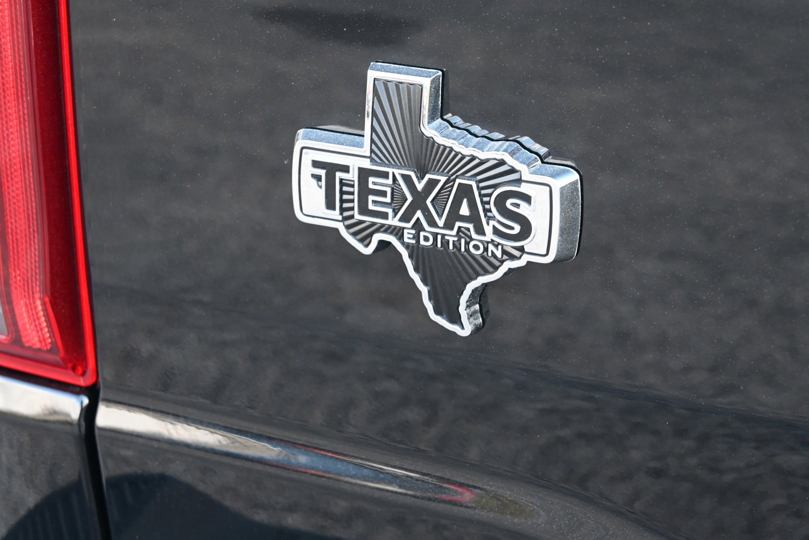 New 2026 Ford F150 XLT w/ Equipment Group 302A MID image 6