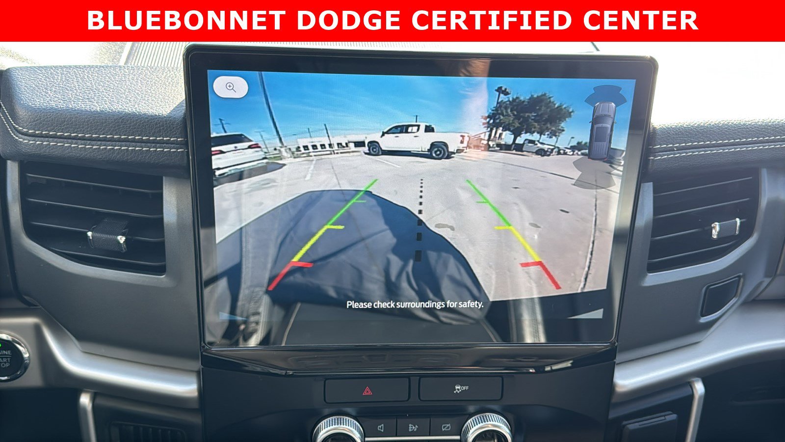 Used 2023 Ford Expedition XLT image 20