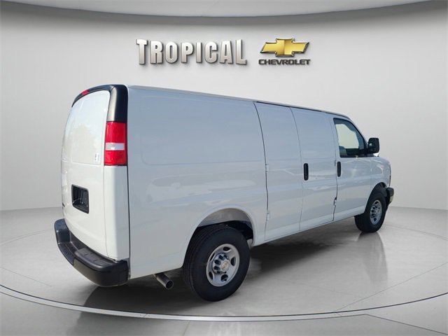 New 2025 Chevrolet Express 2500 image 6