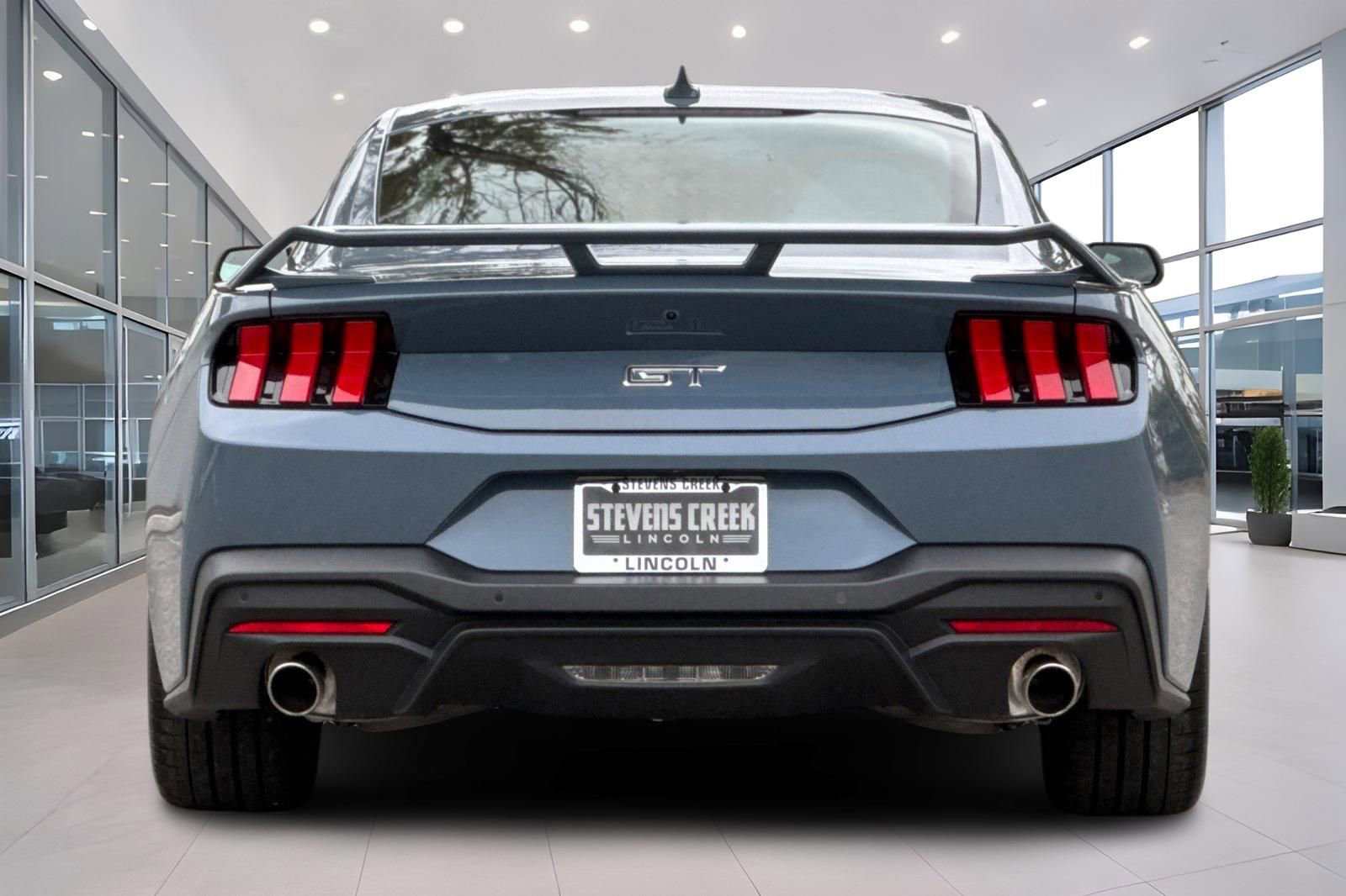 Used 2025 Ford Mustang GT Premium w/ GT Performance Package RWD image 5