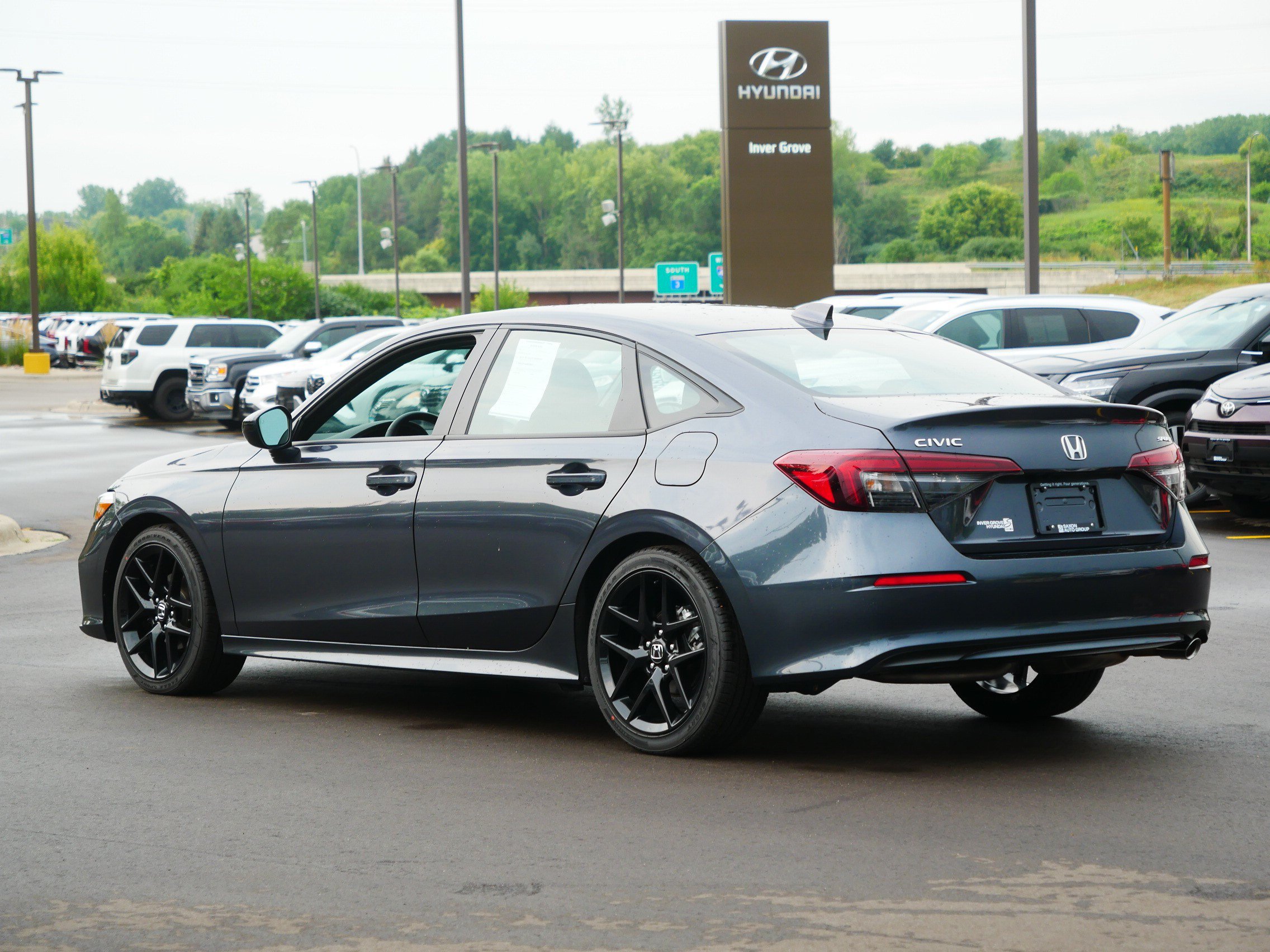 Used 2025 Honda Civic Sport image 8