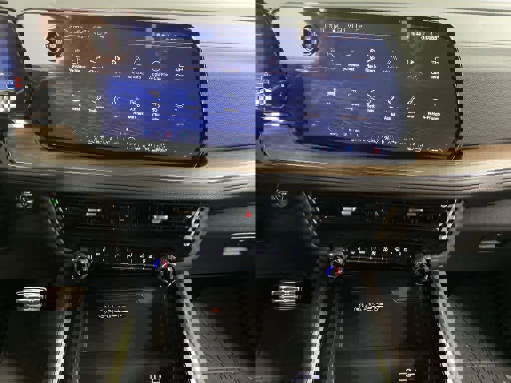 Used 2025 Chevrolet Tahoe High Country image 24