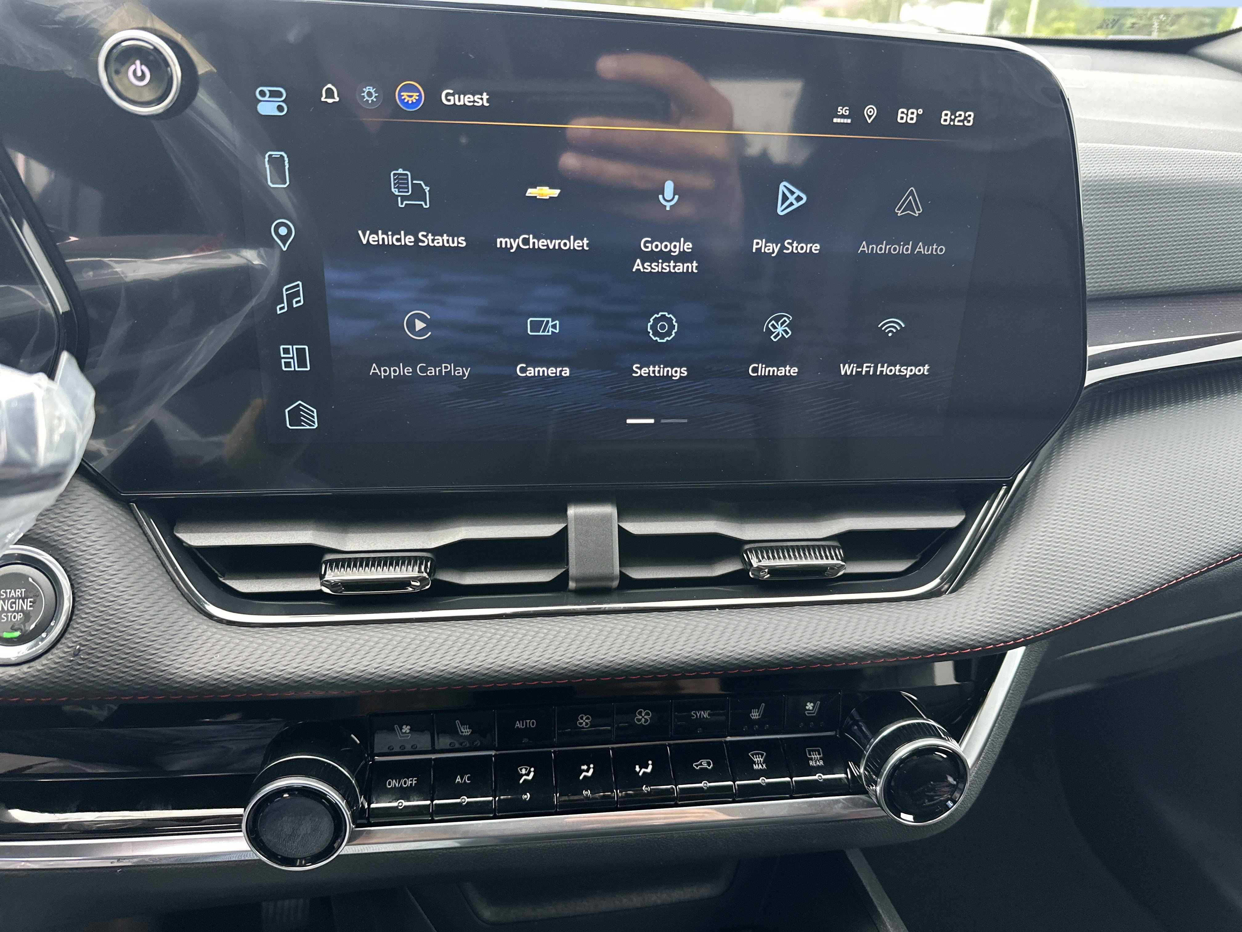 New 2027 Chevrolet Equinox RS w/ Safety and Technology Package AWD/4WD image 14