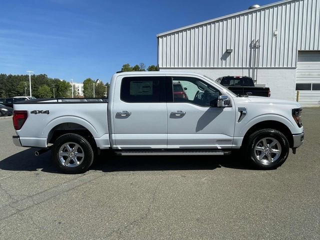 New 2025 Ford F150 XLT w/ Equipment Group 302A MID image 8