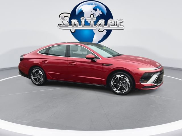Used 2024 Hyundai Sonata SEL w/ Convenience Package image 2