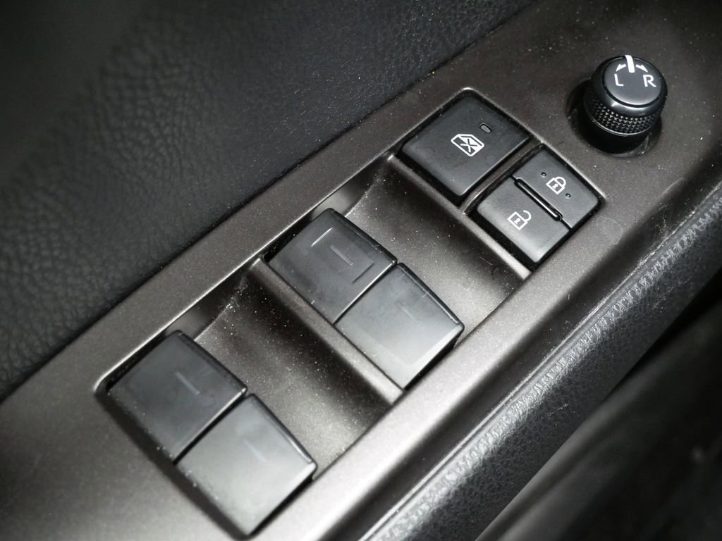 Used 2024 Toyota Camry SE w/ Cold Weather Package AWD/4WD image 20