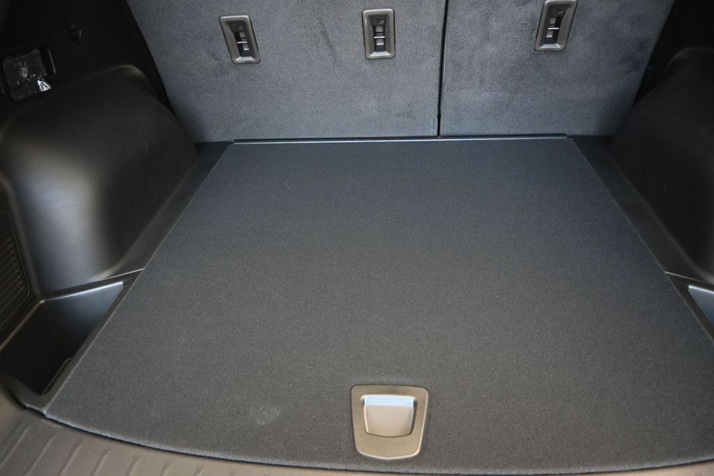 New 2026 Chevrolet Blazer LT w/ Convenience Package FWD image 20