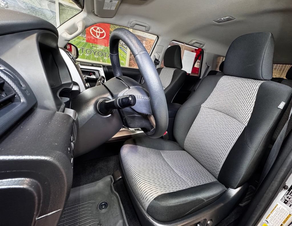 Certified 2023 Toyota 4Runner SR5 AWD/4WD image 24