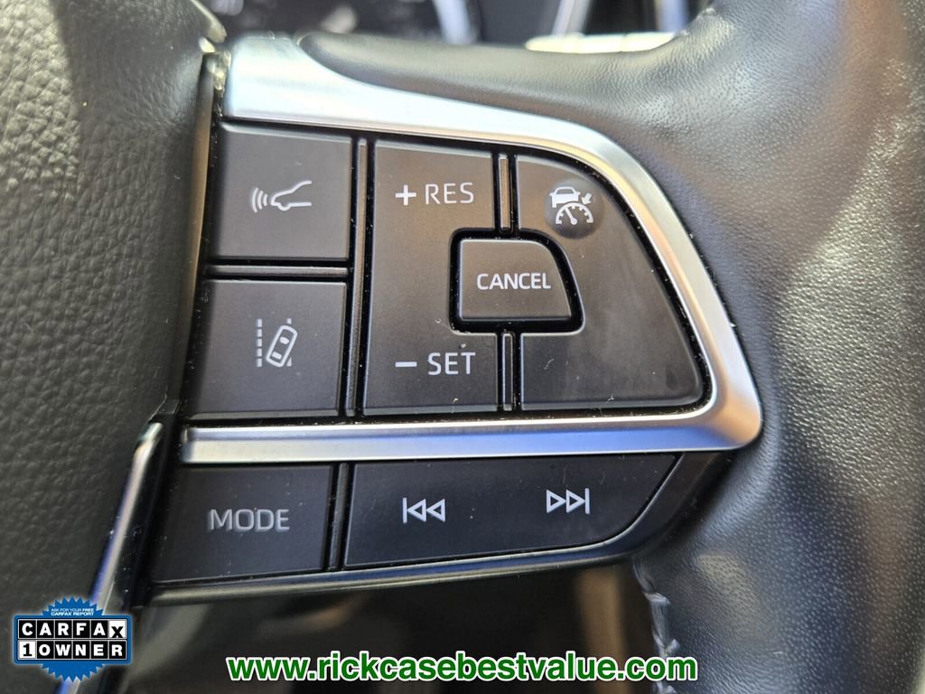 Used 2021 Toyota Highlander Platinum FWD image 31