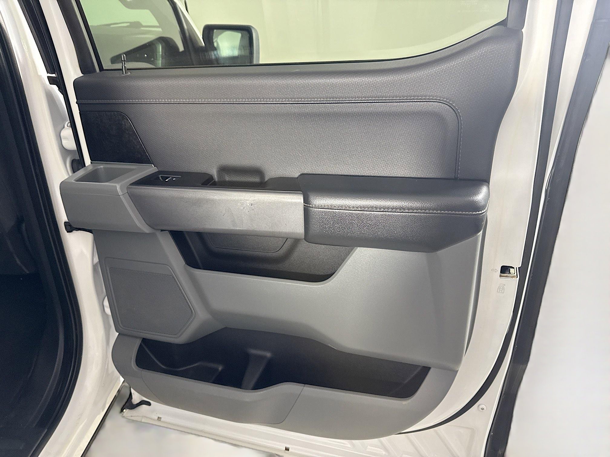 Used 2022 Ford F150 XLT w/ Equipment Group 301A Mid image 27