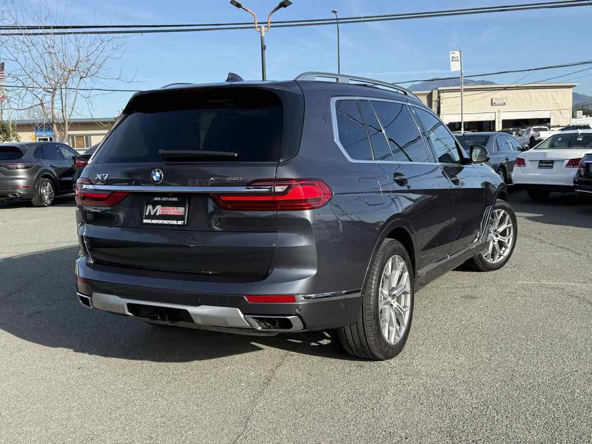 Used 2019 BMW X7 xDrive50i w/ Premium Package image 11