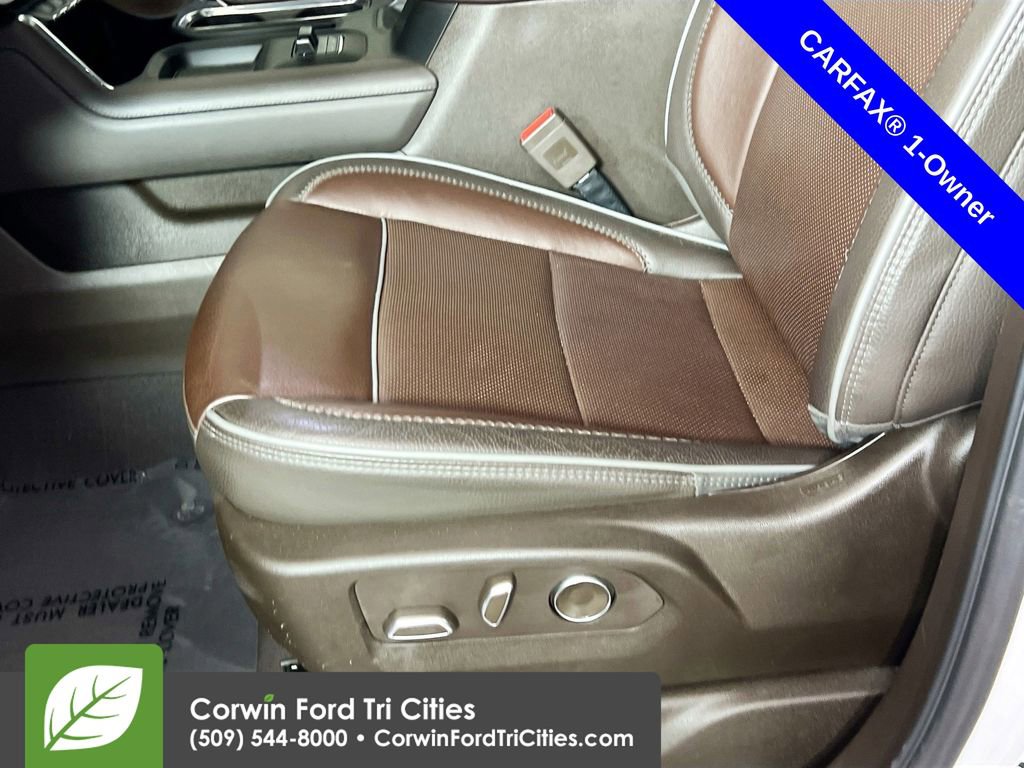 Used 2024 GMC Sierra 3500 Denali w/ Denali Reserve Package image 24