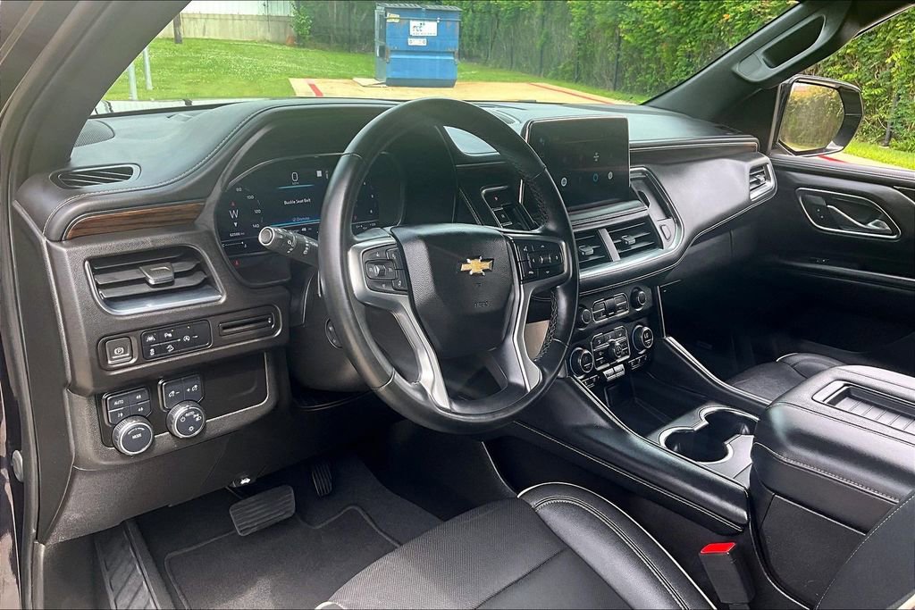 Used 2023 Chevrolet Tahoe Premier AWD/4WD image 19