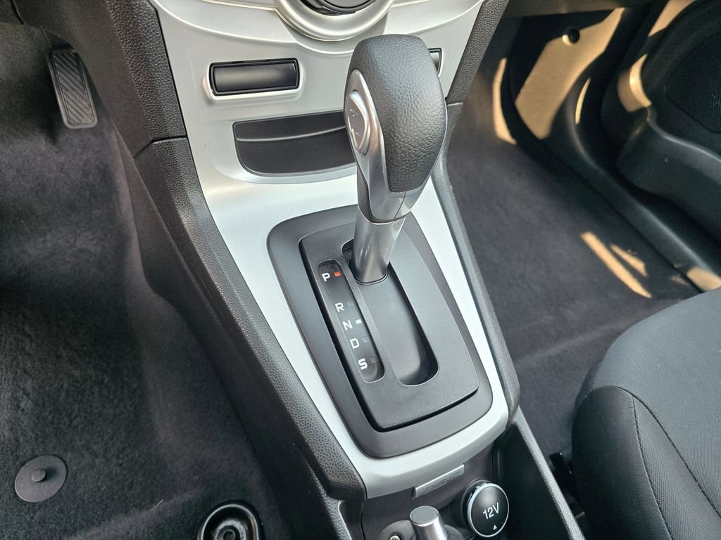 Used 2019 Ford Fiesta SE FWD image 24