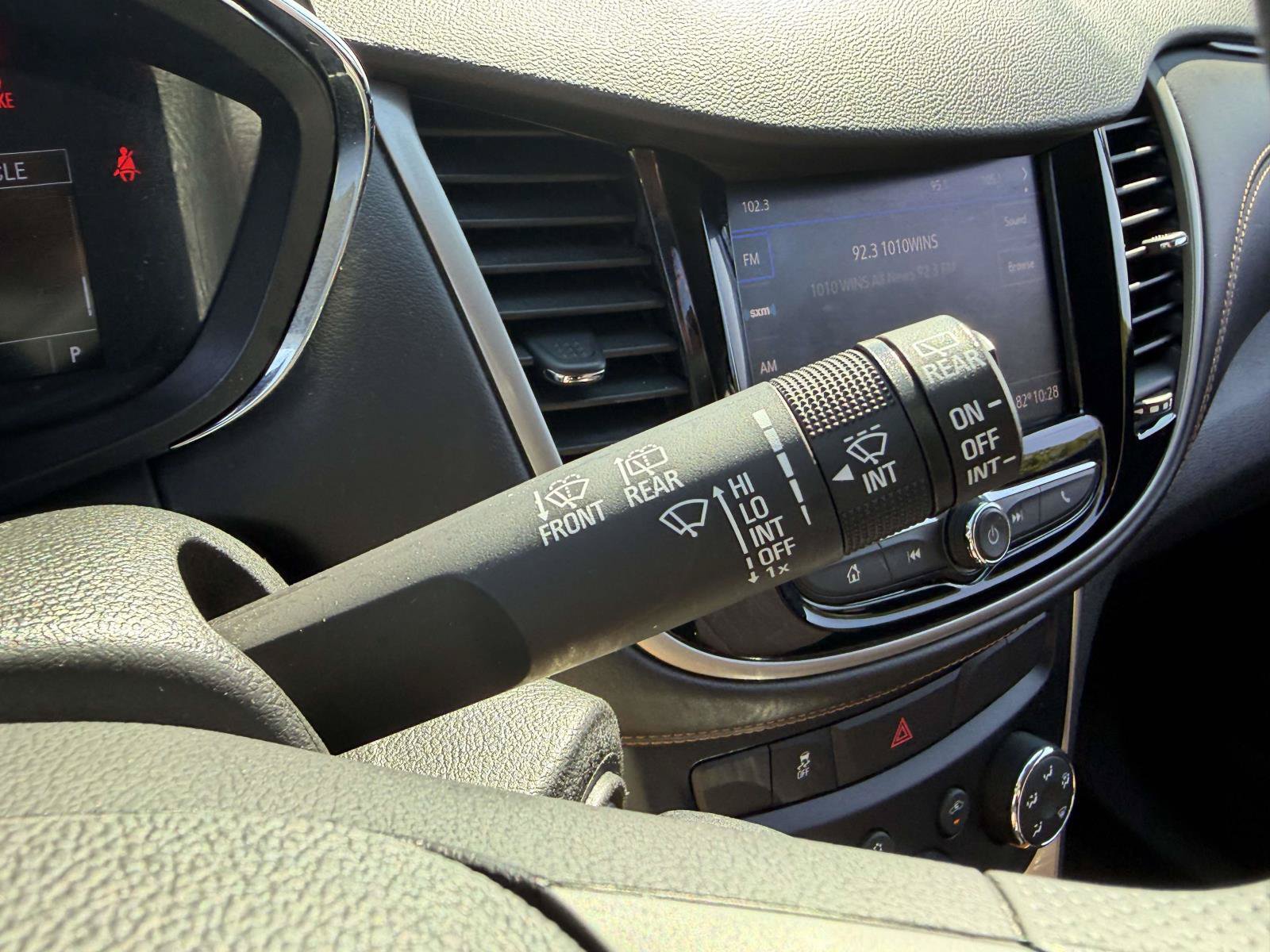 Certified 2020 Chevrolet Trax LT FWD image 23