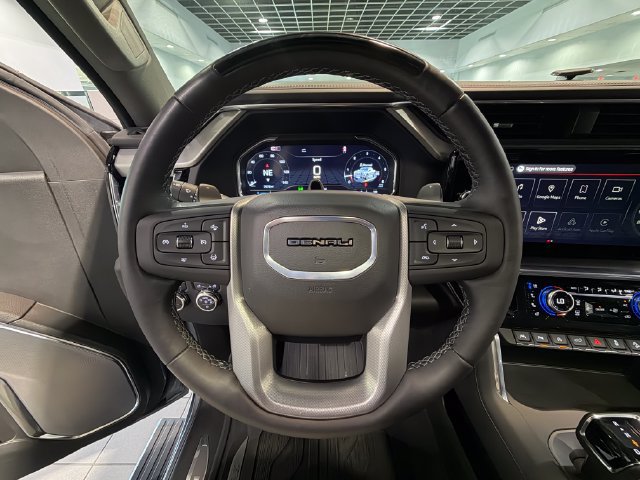 Used 2024 GMC Sierra 1500 Denali AWD/4WD image 18