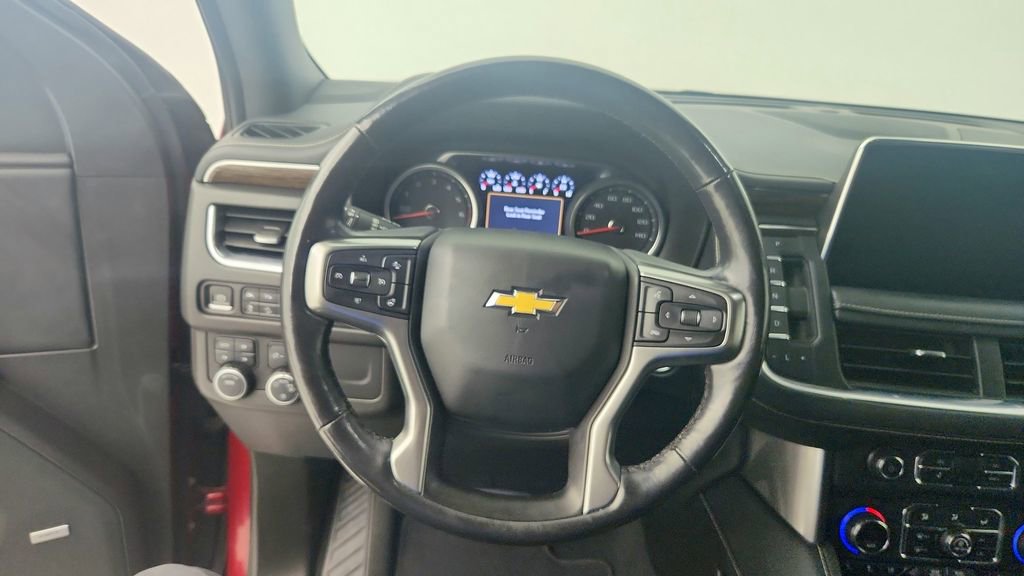 Used 2021 Chevrolet Suburban Premier image 18