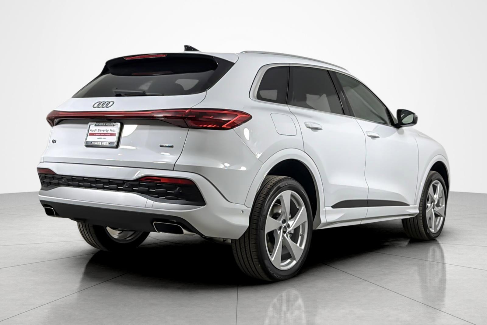 New 2025 Audi Q5 Premium Plus image 6