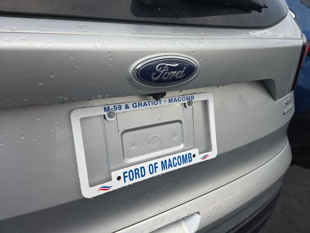 Used 2019 Ford Escape SE FWD image 8